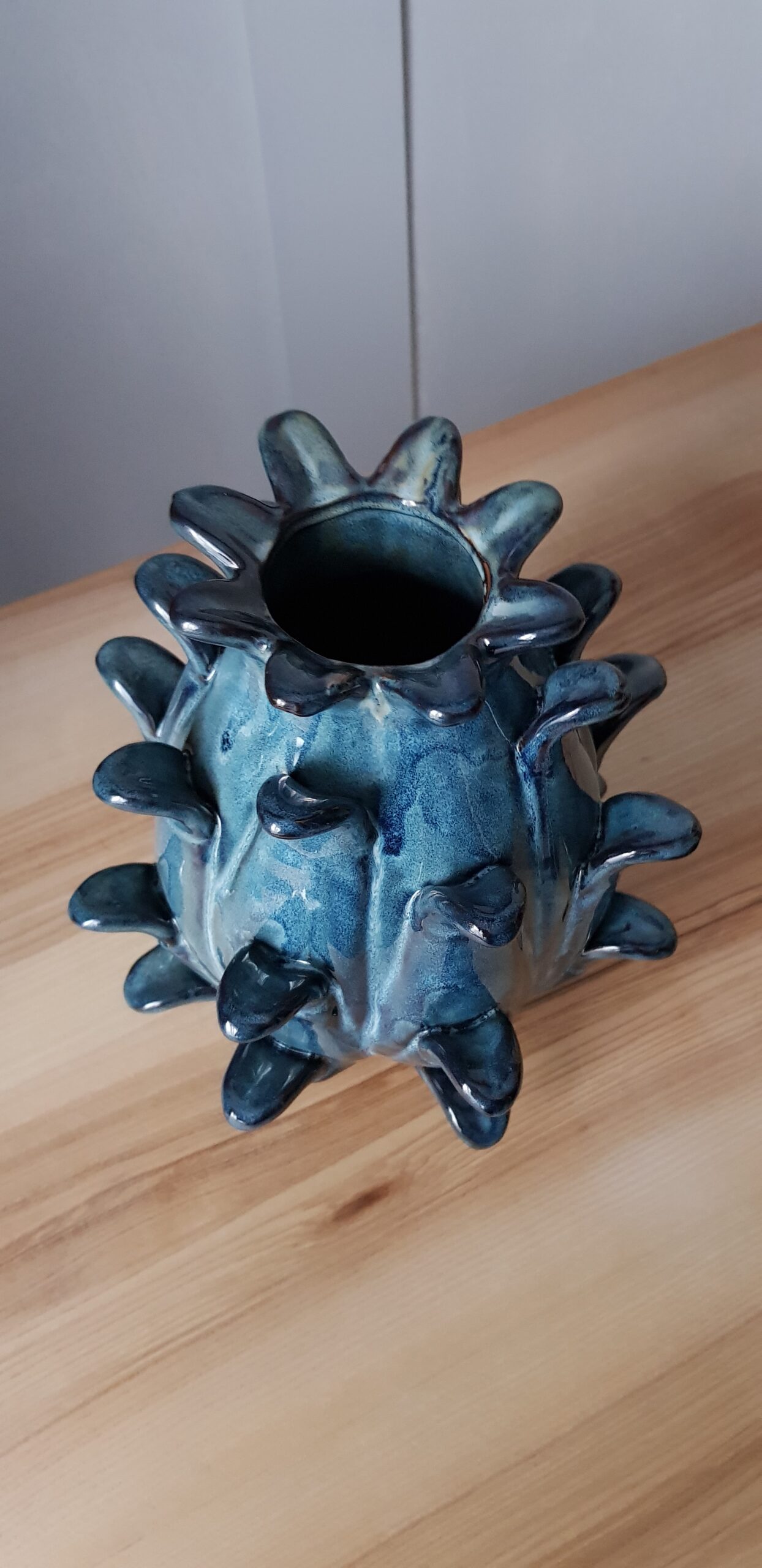 Wazon ceramiczny niebieski Malva