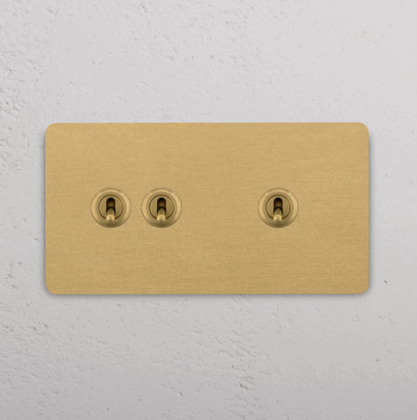 Grove Włącznik dźwigniowy 2+1 w podwójnej ramce