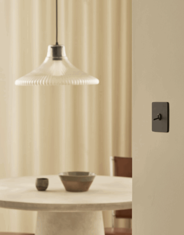 Grove Włącznik dźwigniowy w pojedynczej ramce brąz