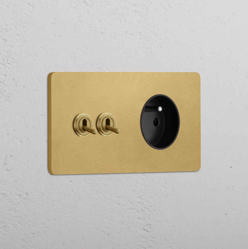 Grove Włącznik dźwigniowy x 2 oraz okrągły moduł gniazda francuskiego w podwójnej ramce czarny