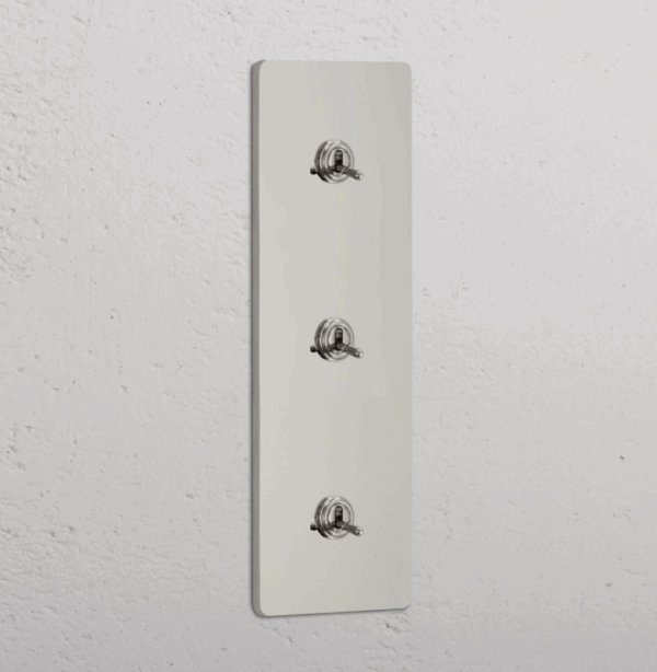 Grove Włącznik dźwigniowy x 3 w potrójnej ramce pionowej nikiel