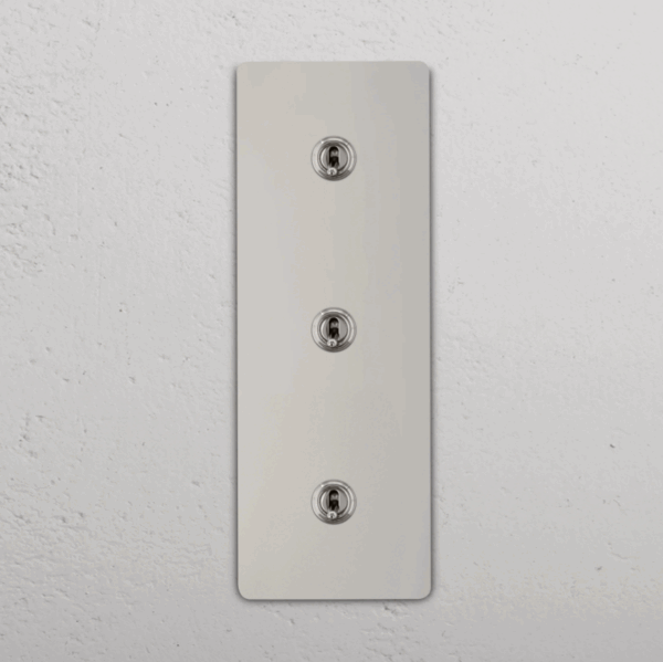 Grove Włącznik dźwigniowy x 3 w potrójnej ramce pionowej nikiel