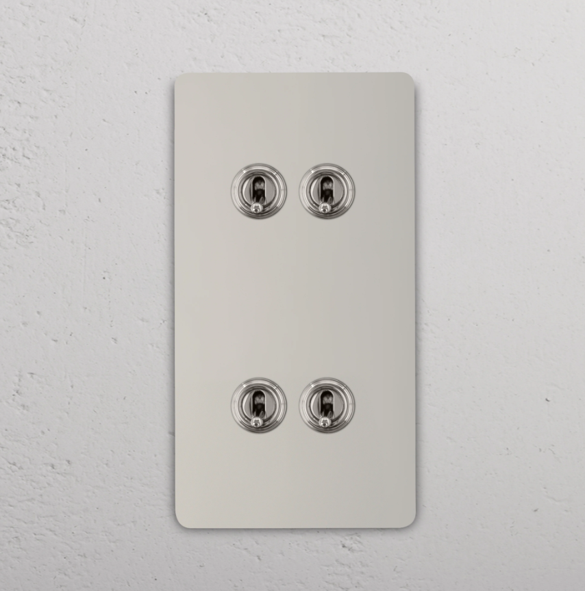 Grove Włącznik dźwigniowy x 4 w podwójnej ramce pionowej nikiel